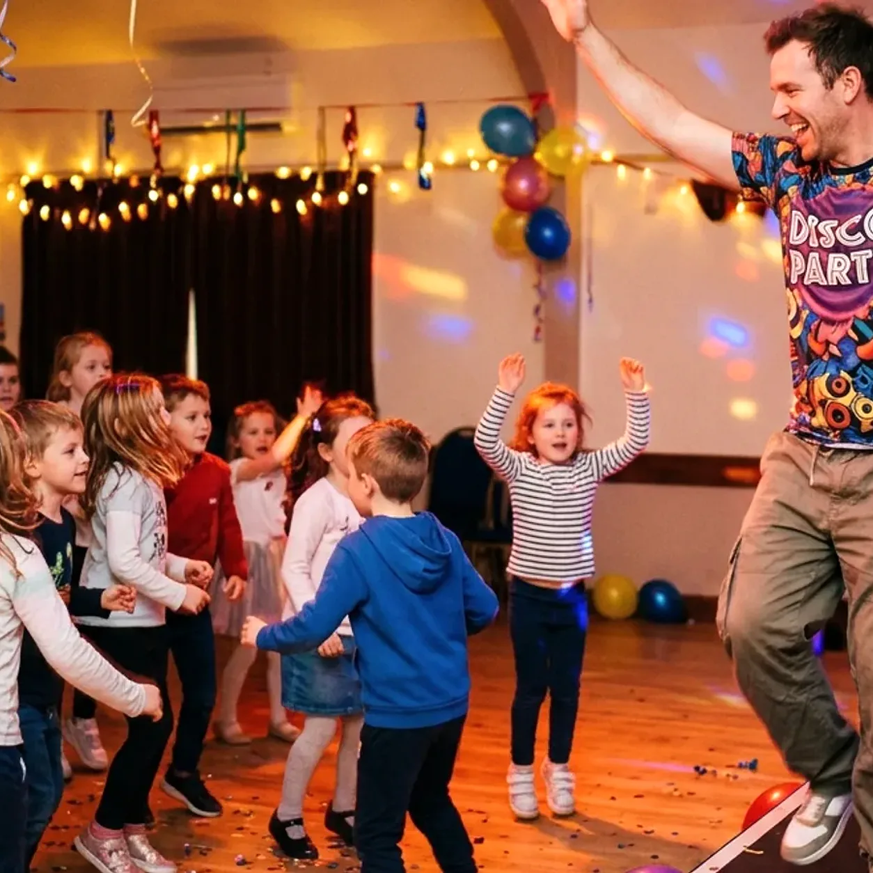 Mini-disco la petrecerile pentru copii — reper vizual 2